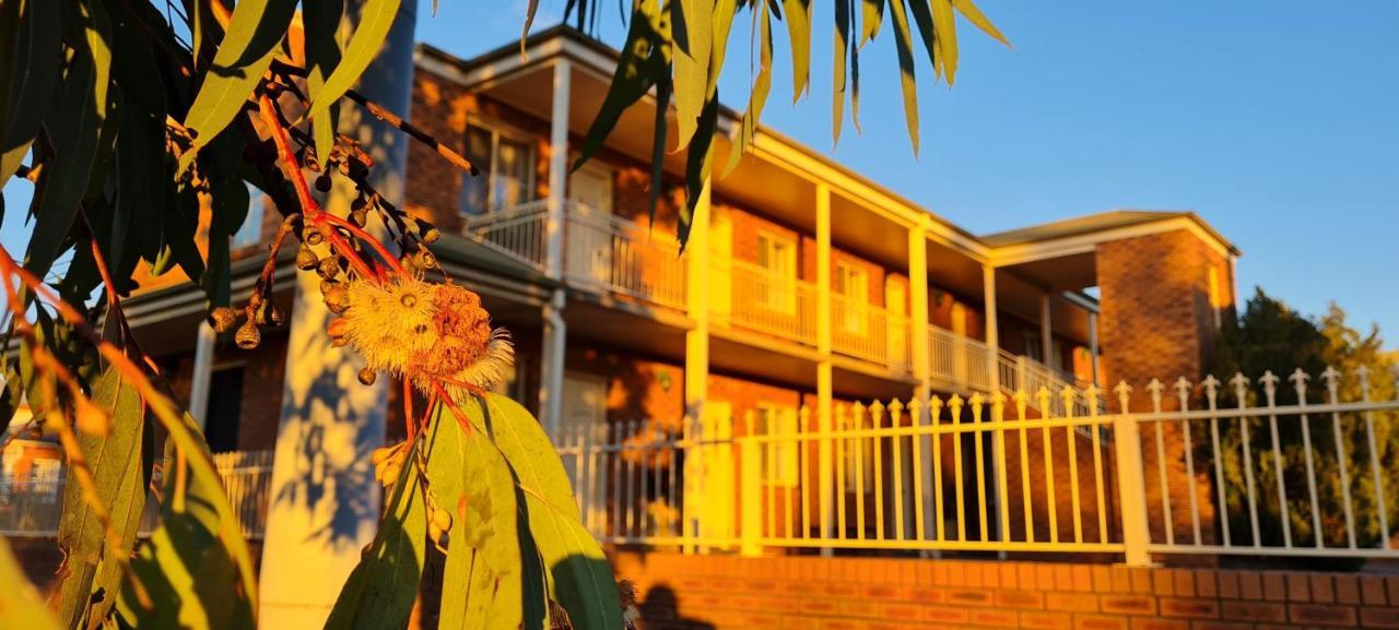 Golf Links Motel Тамворт Екстер'єр фото