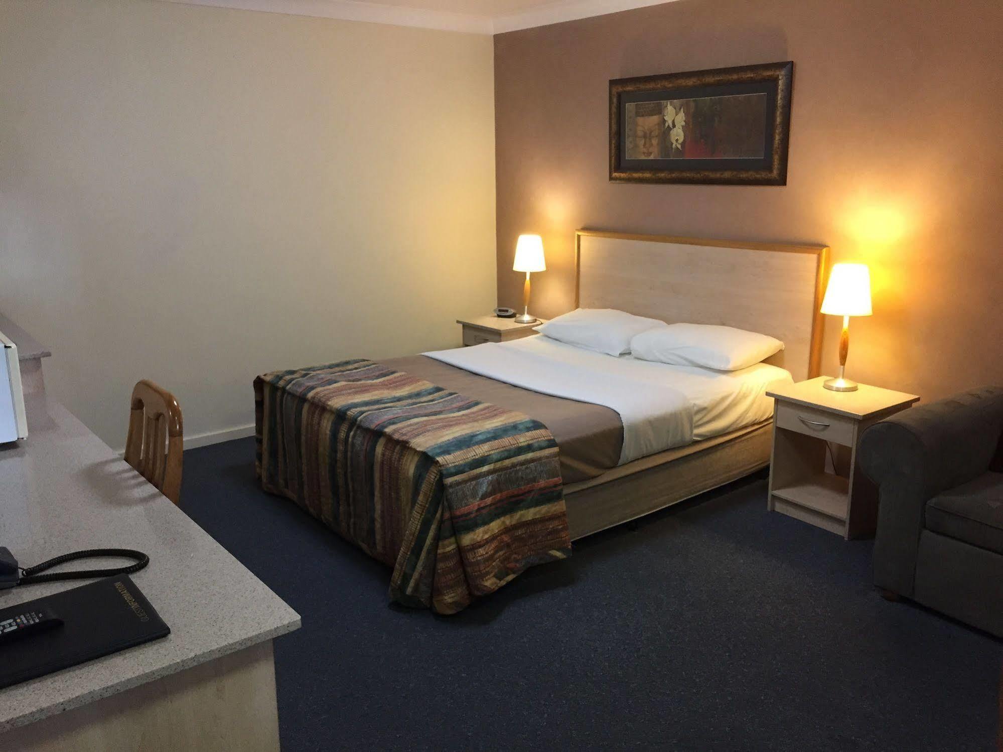 Golf Links Motel Тамворт Екстер'єр фото